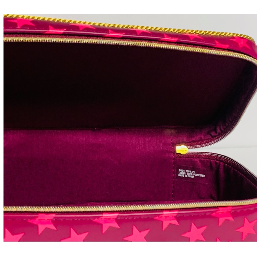 New Mac Nutcracker Makeup Bag Train Case - image 3